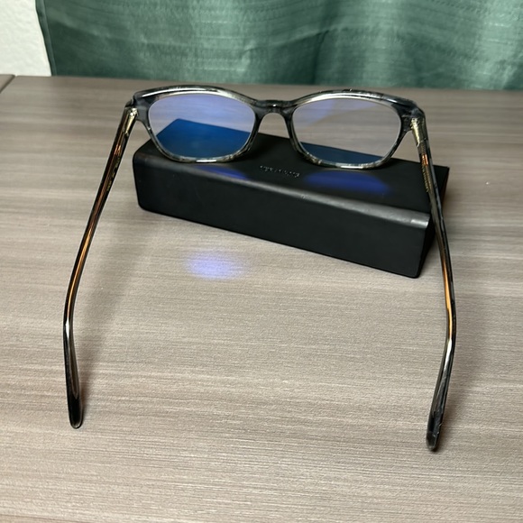 Vera Wang VA35 Womens Eyeglass Frame - Picture 5 of 7